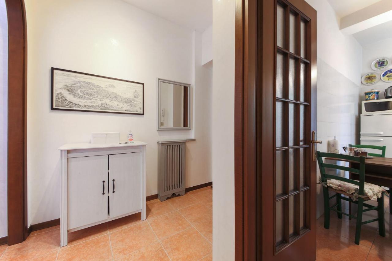 Private Parking - Family Home - 15 Min To Venice Mestre Exterior foto